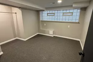 6840 S Champlain Ave, Chicago, IL 60637 - Photo 8