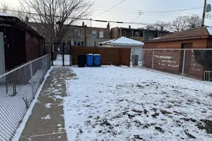6840 S Champlain Ave, Chicago, IL 60637 - Photo 10