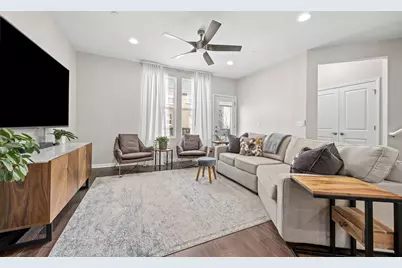 906 Coletta Circle, Naperville, IL 60563 - Photo 12