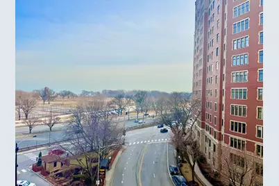 3900 N Lake Shore Drive #7D, Chicago, IL 60613 - Photo 4