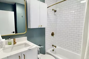 3900 N Lake Shore Dr, Chicago, IL 60613 - Photo 8