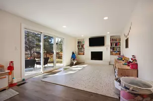 1125 Garfield Ave, Libertyville, IL 60048 - Photo 4