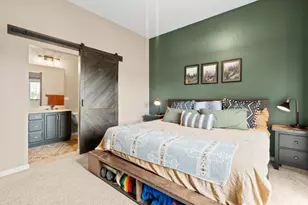 2248 W Foster Ave, Chicago, IL 60625 - Photo 14