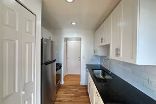 6954 N Sheridan Rd, Chicago, IL 60626 - Photo 2