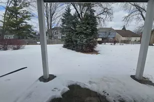 1241 Bradwell Ln, Mundelein, IL 60060 - Photo 22