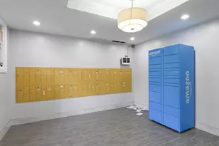 4735 N Beacon St, Chicago, IL 60640 - Photo 16