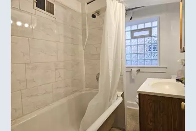 2340 Harvey Avenue, Berwyn, IL 60402 - Photo 22