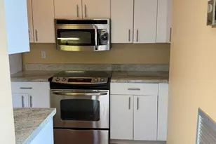 401 E Ontario St, Chicago, IL 60611 - Photo 14