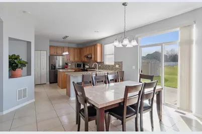 11330 S Highland Drive, Plainfield, IL 60585 - Photo 8