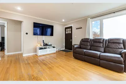 1932 Newcastle Avenue, Westchester, IL 60154 - Photo 6