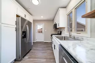 1011 Caswell St, Belvidere, IL 61008 - Photo 16