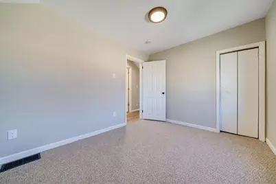 1011 Caswell Street, Belvidere, IL 61008 - Photo 22