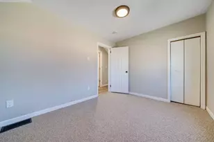 1011 Caswell St, Belvidere, IL 61008 - Photo 22