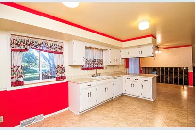 911 Colonade Road, Shorewood, IL 60404 - Photo 20