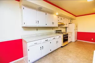 911 Colonade Rd, Shorewood, IL 60404 - Photo 18