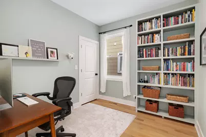 4530 N Kenneth Avenue, Chicago, IL 60630 - Photo 30