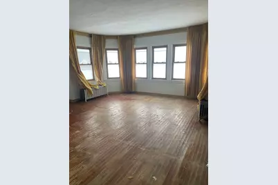 2539 W Morse Avenue, Chicago, IL 60645 - Photo 4