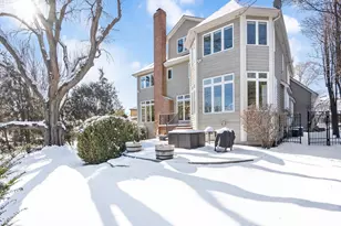 271 Woodstock Ave, Clarendon Hills, IL 60514 - Photo 30