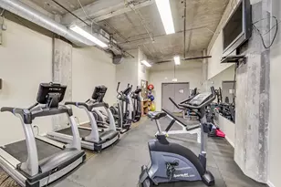 210 S Desplaines St, Chicago, IL 60661 - Photo 20