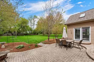 680 Spruce Tree Dr, Cary, IL 60013 - Photo 14