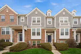 1116 Tuscany Dr, Streamwood, IL 60107 - Photo 1