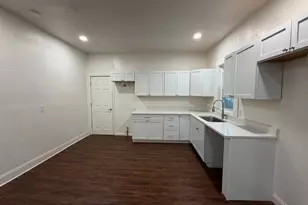 718 17th St, Rock Island, IL 61201 - Photo 12