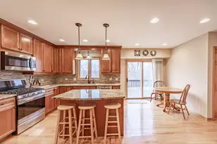 1335 Nagel Ct, West Chicago, IL 60185 - Photo 6