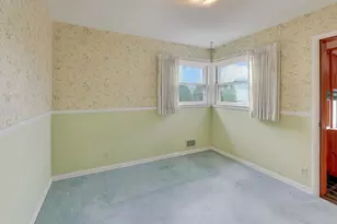 320 N Prospect Manor Ave, Mount Prospect, IL 60056 - Photo 18