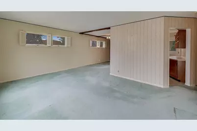 320 N Prospect Manor Avenue, Mount Prospect, IL 60056 - Photo 4