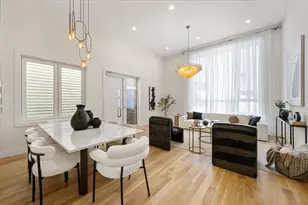 529 N Hartland Ct, Chicago, IL 60622 - Photo 8