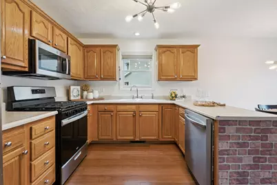 409 11th Ave A Court, Silvis, IL 61282 - Photo 4