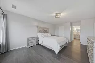 190 S Wood Dale Rd, Wood Dale, IL 60191 - Photo 16