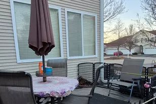 429 N Carlisle Ct, Round Lake, IL 60073 - Photo 30