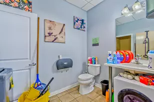 2633 W Bryn Mawr Ave, Chicago, IL 60659 - Photo 8