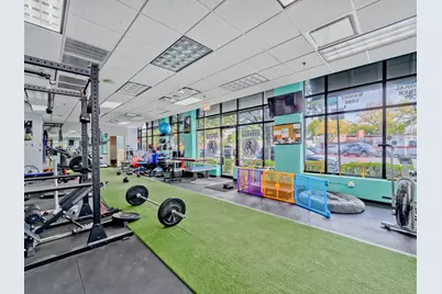 2633 W Bryn Mawr Avenue #C3, Chicago, IL 60659 - Photo 4