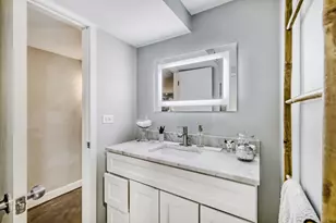 3N550 Crown Rd, Elmhurst, IL 60126 - Photo 12