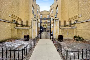 3400 N Bell Ave, Chicago, IL 60618 - Photo 1