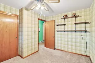 8136 Odell Ave, Bridgeview, IL 60455 - Photo 14