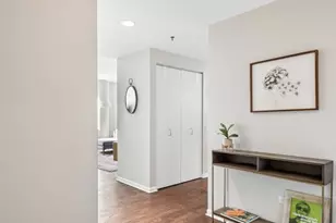 1515 S Prairie Ave, Chicago, IL 60605 - Photo 2