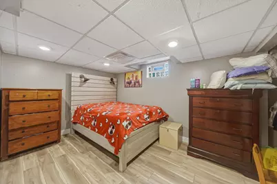 810 N Cherry Street, Addison, IL 60101 - Photo 18