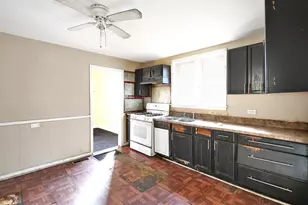 245 W 111th Pl, Chicago, IL 60628 - Photo 8