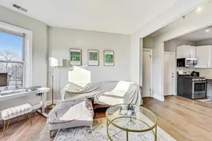 2541 N California Ave, Chicago, IL 60647 - Photo 4