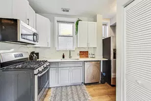 2541 N California Ave, Chicago, IL 60647 - Photo 6