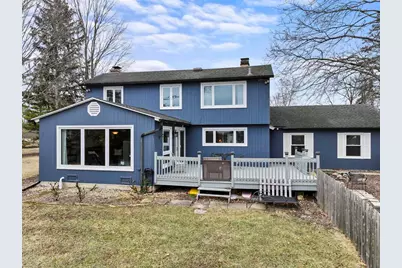 27052 W Lakeview Drive S, Lake Barrington, IL 60084 - Photo 40