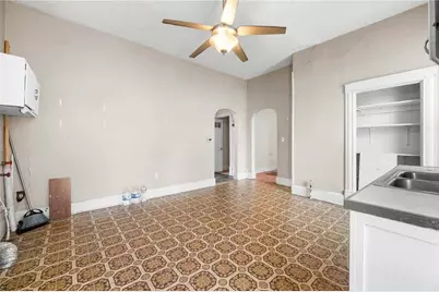 221 S Ohio Street, Chrisman, IL 61924 - Photo 10