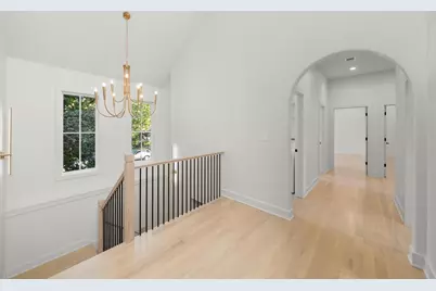 1037 Belleforte Avenue, Oak Park, IL 60302 - Photo 36