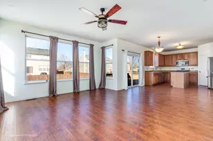 3187 Venetian Way, Montgomery, IL 60538 - Photo 4