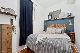 2009 W Huron St, Chicago, IL 60612 - Photo 8