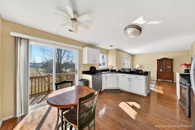1404 Meadowsedge Lane #1404, Carpentersville, IL 60110 - Photo 6