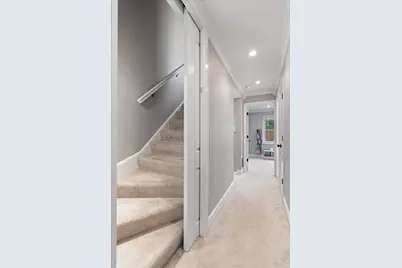 2709 N Janssen Avenue, Chicago, IL 60614 - Photo 20